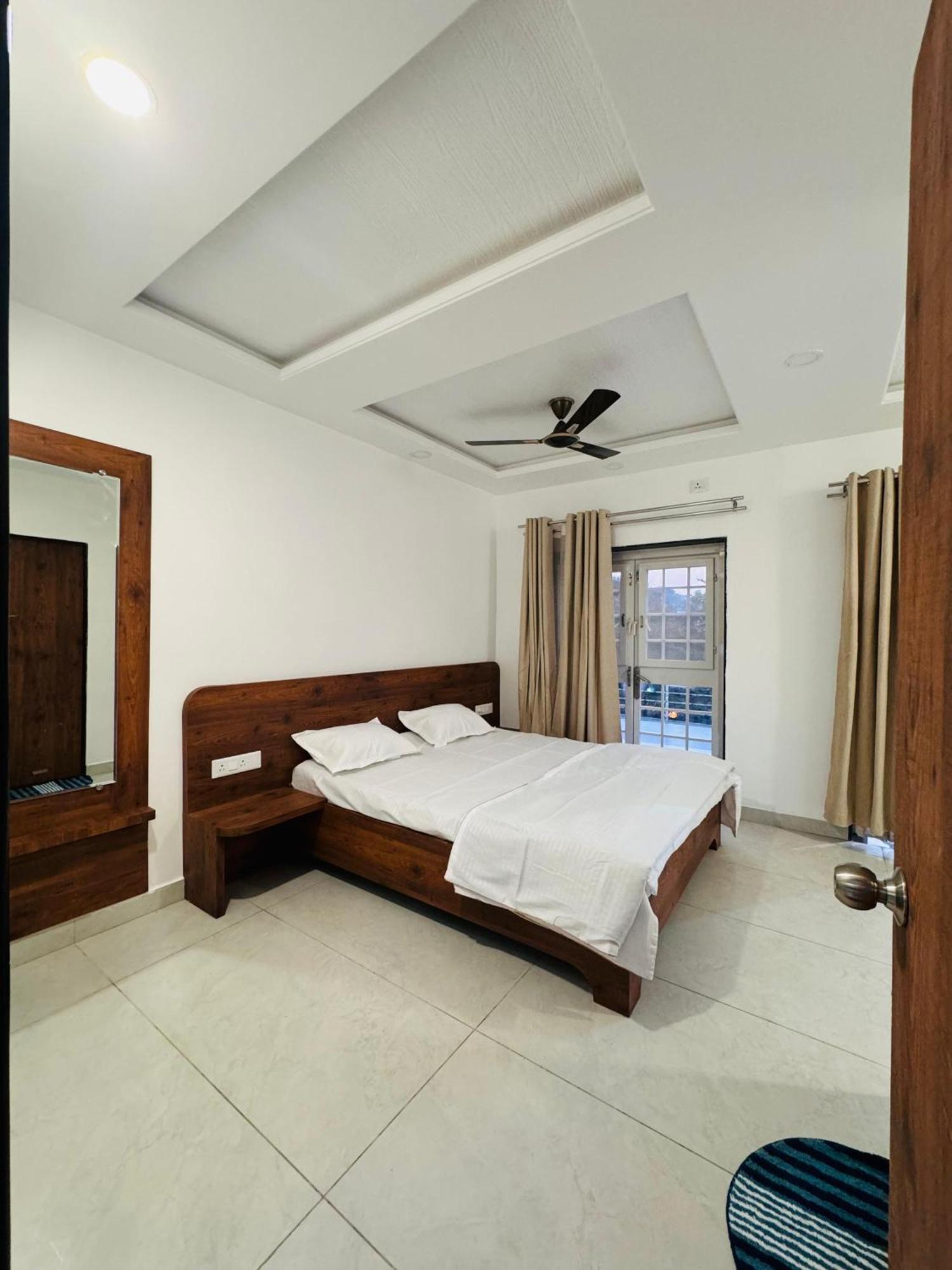 Hotel The Gulmohar, Chikhaldara Esterno foto