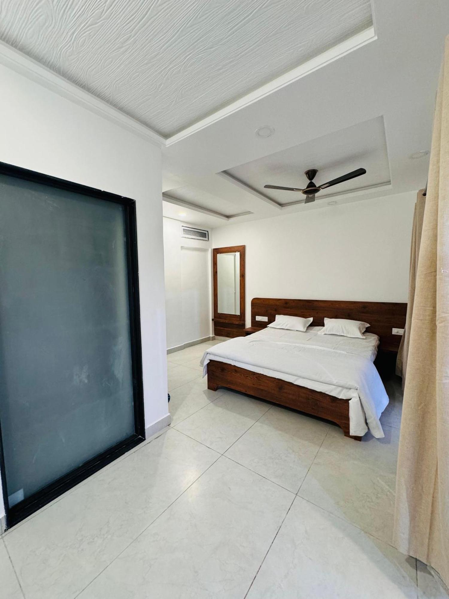 Hotel The Gulmohar, Chikhaldara Esterno foto